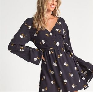Billabong - Side Out - Floral Mini Dress